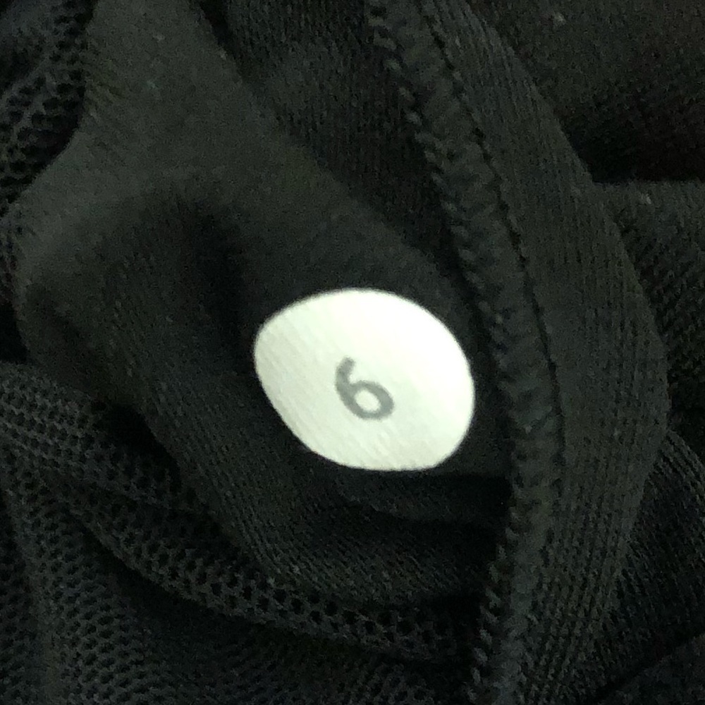 Lululemon race back top - Picture 3 of 3